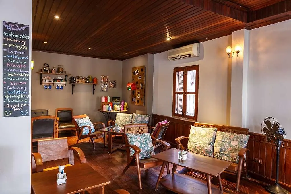 Cafe De Laos Hotel Luang Prabang 3*,  Laos