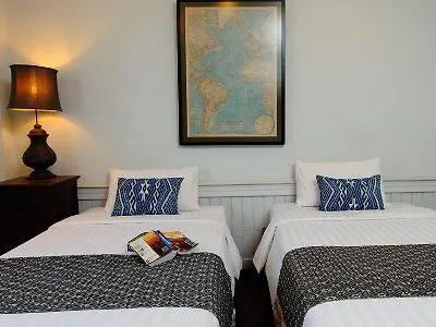 Cafe De Laos Hotel Luang Prabang 3*,  Laos